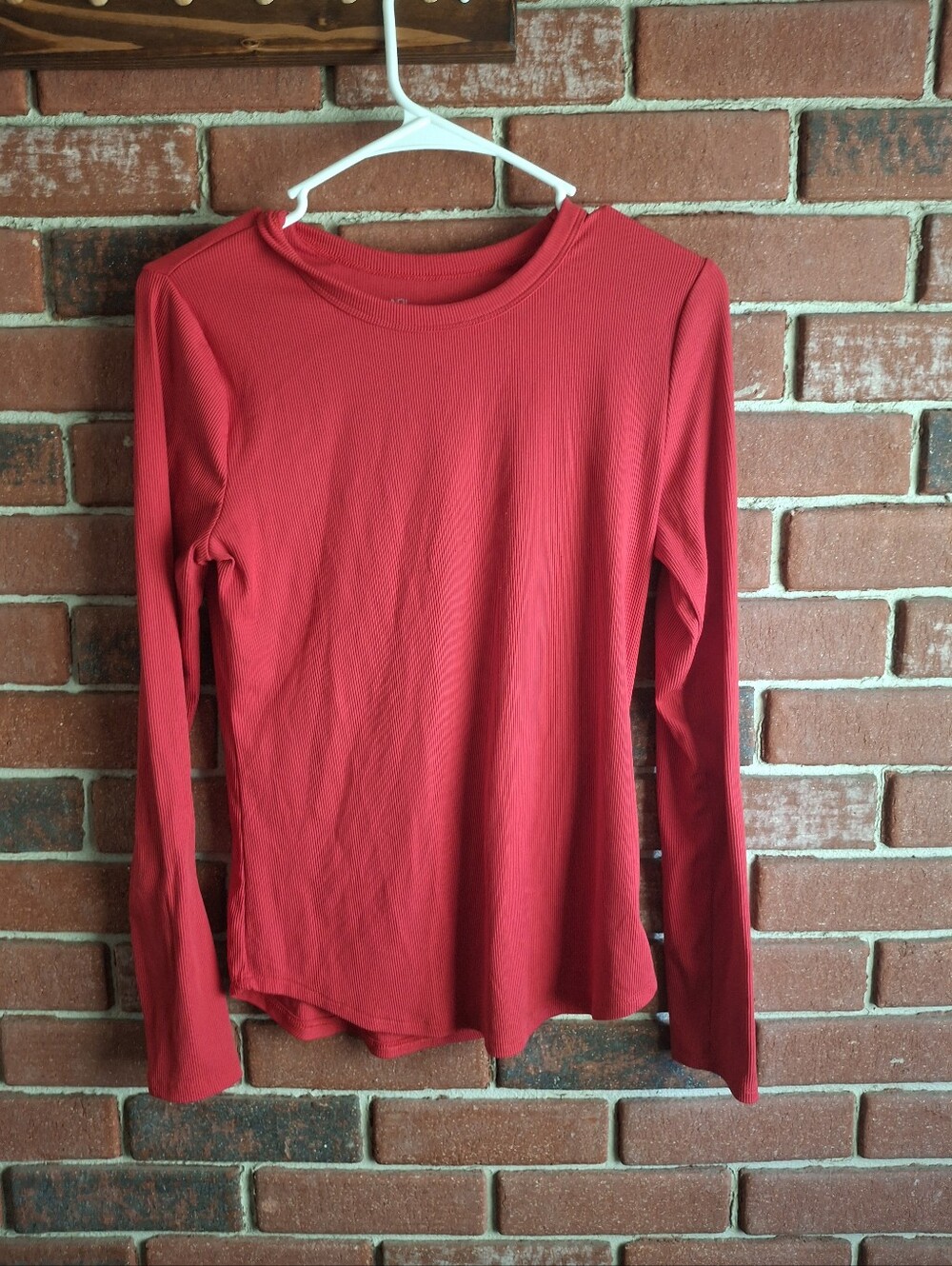 No Boundaries Red Ribbed Long-Sleeve Crew Top